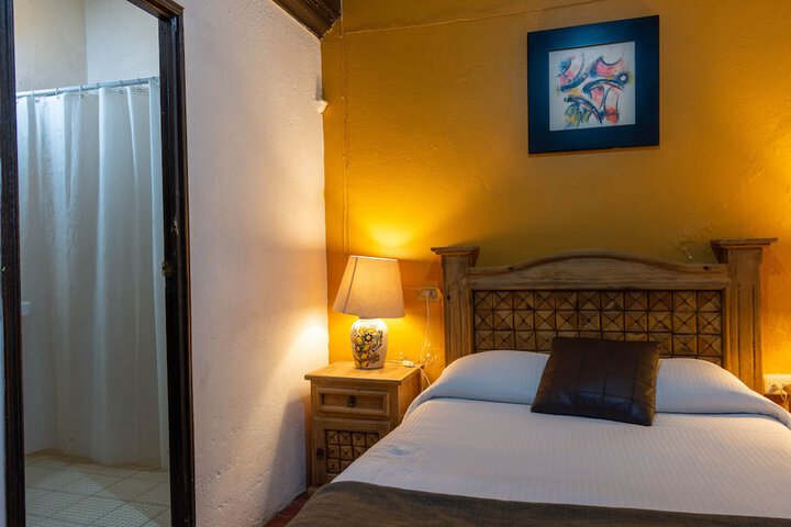 Room 8 of 48
