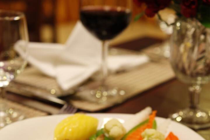 Dining 51 of 75