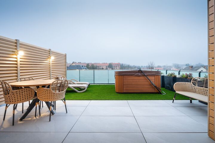 Terrace/Patio 86 of 135