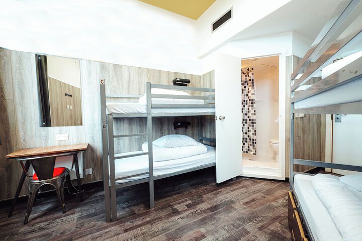 Room 15 of 59