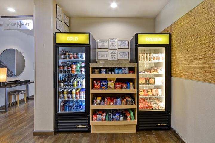 Snack bar
