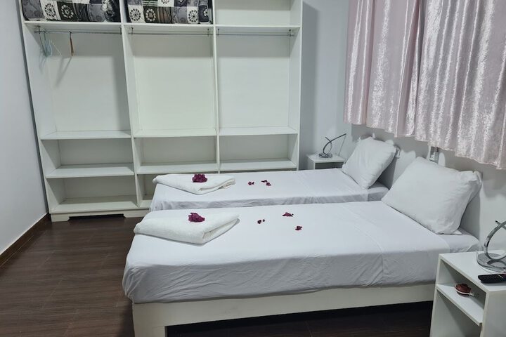 Room 5 of 52