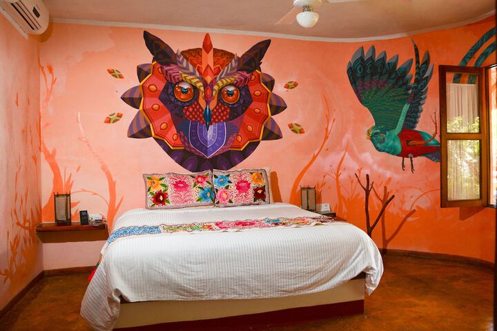 Room 14 of 96