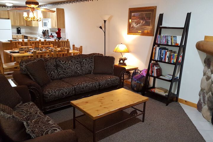 Room 14 of 37