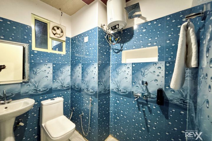 Room 29 of 69