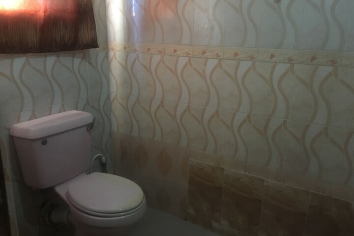 Room 28 of 37