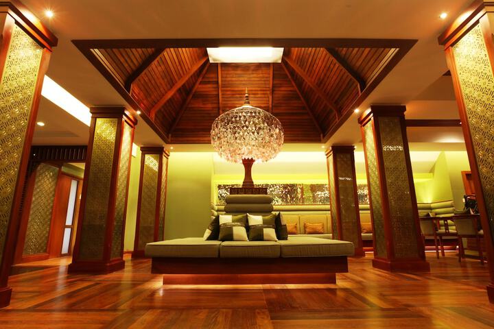 Lobby Entry