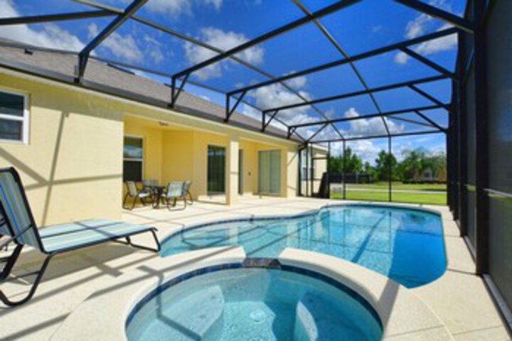 Watersong 5 Bedroom House w Pool - 7052WS