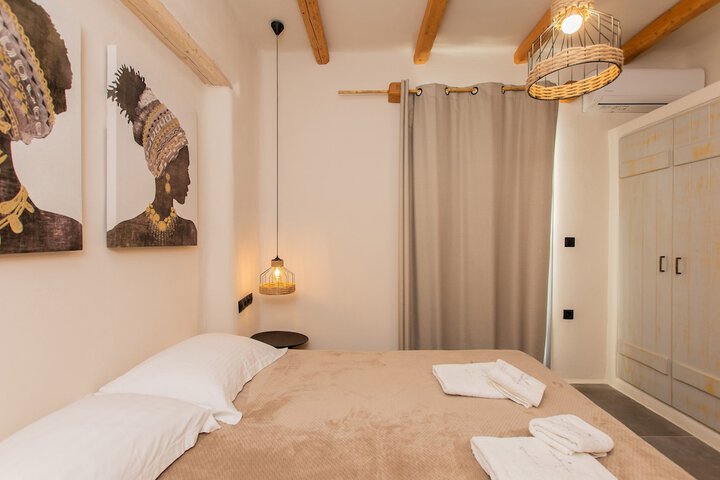 Room 45 of 68