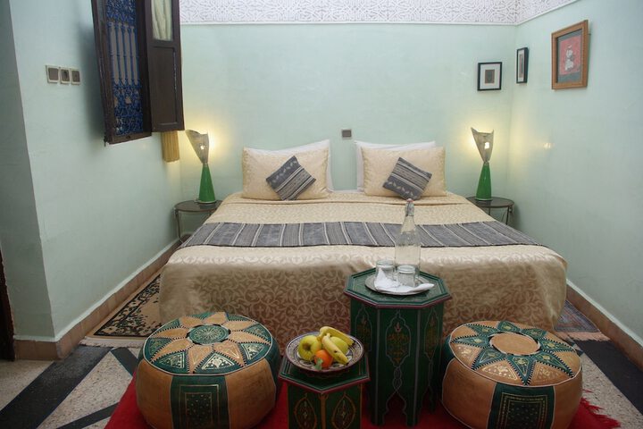 Room 3 of 39