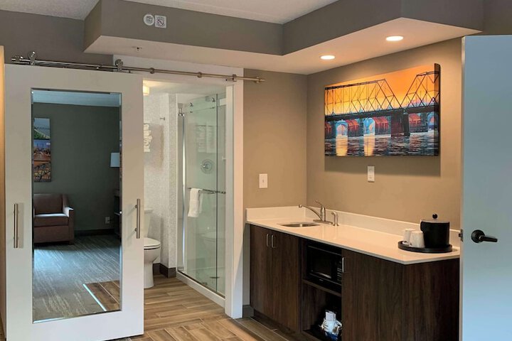 Bathroom shower