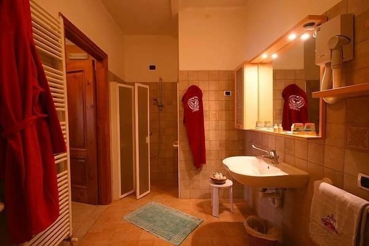 Room 26 of 58