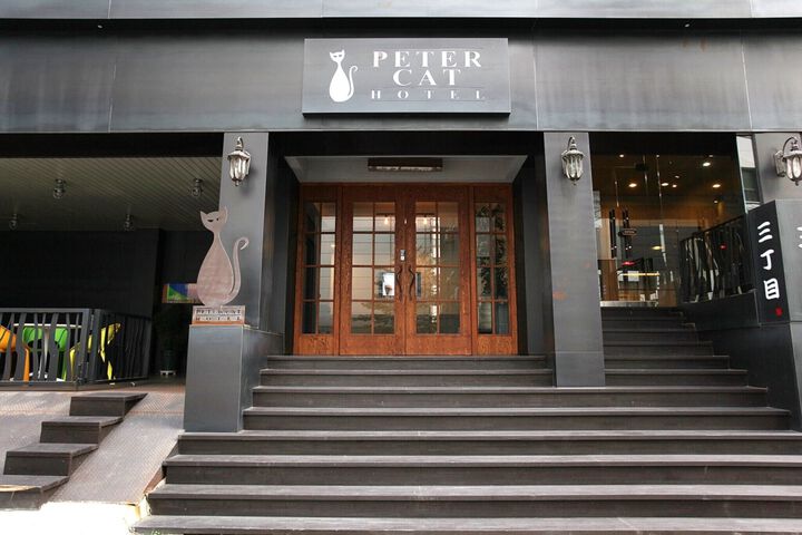 Hotel 6 of 198