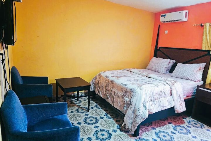 Room 7 of 21