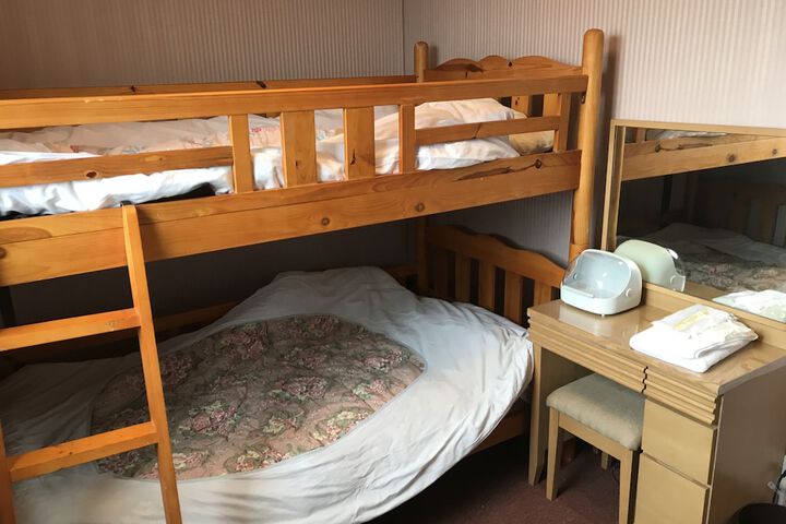 Room 17 of 54