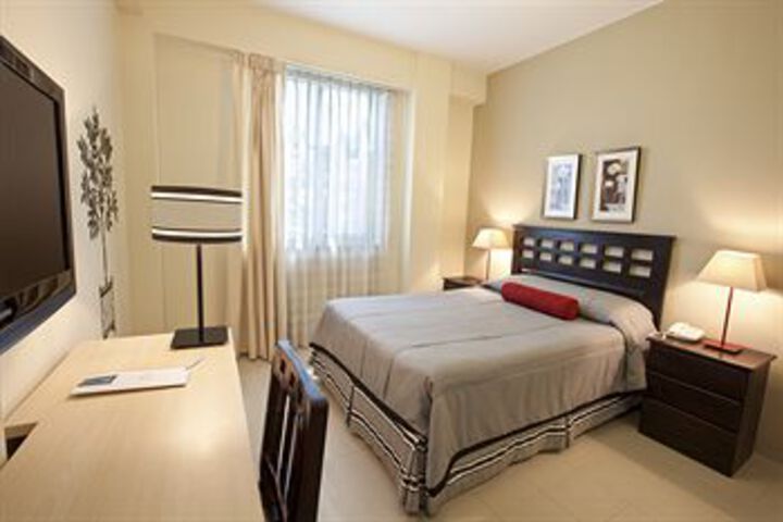 Room 15 of 26