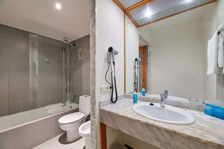 Bathroom Interior Photo