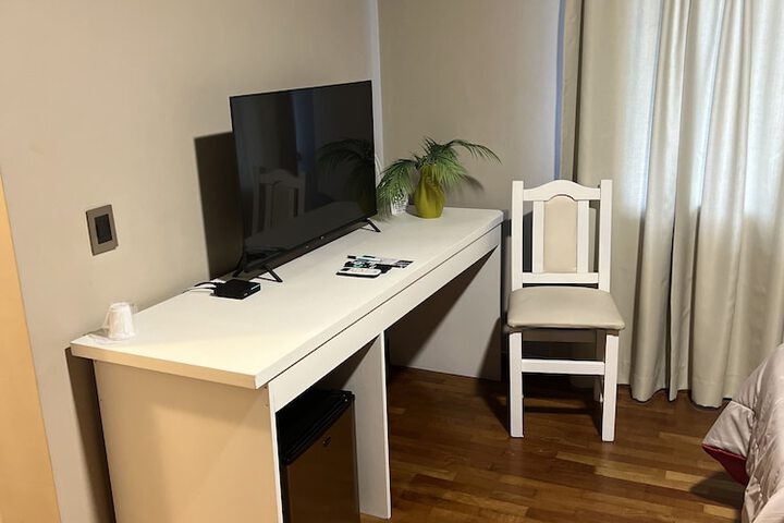 Room 21 of 139