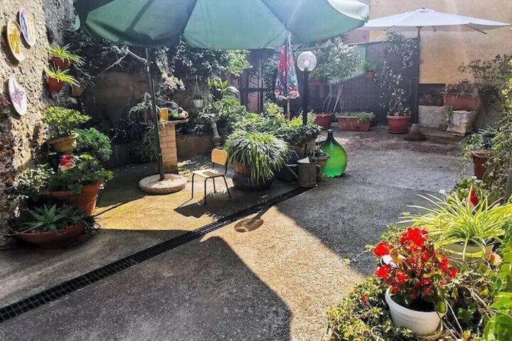 Terrace/Patio 14 of 33