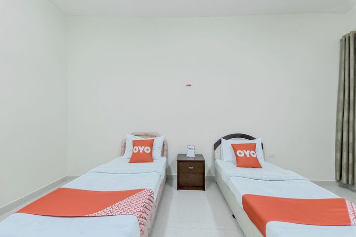 Room 44 of 73