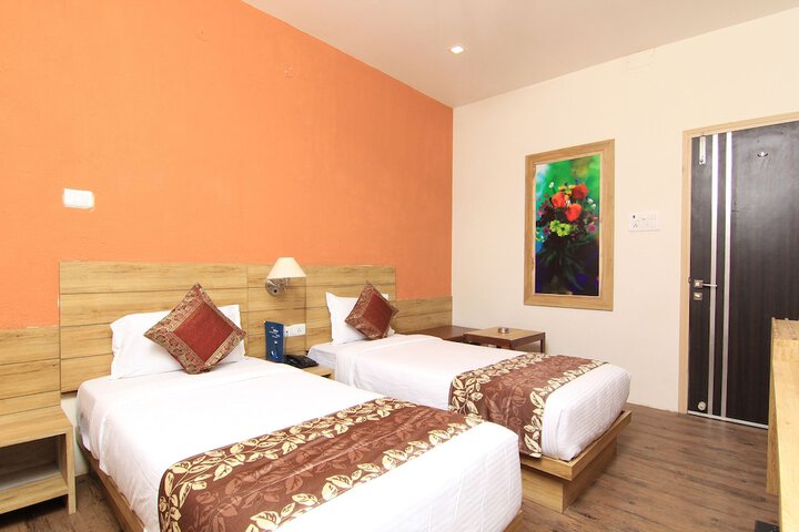 Room 14 of 34