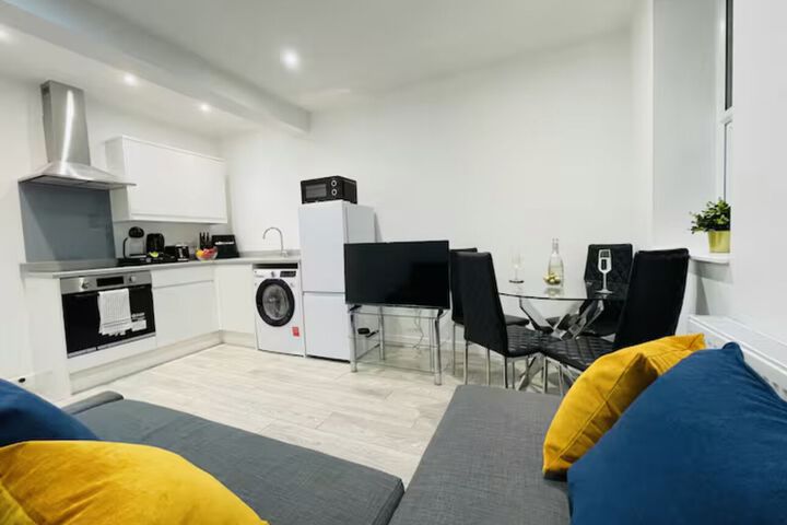 Room 37 of 75