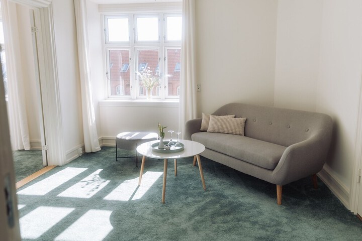 Room 12 of 39