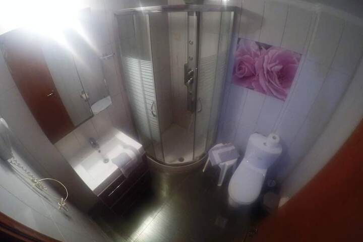 Room 20 of 29
