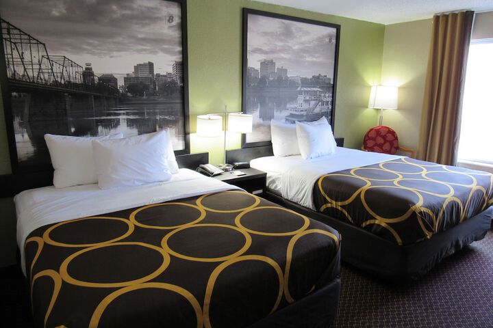 Double Accessible King Size Bed (8 of 22)