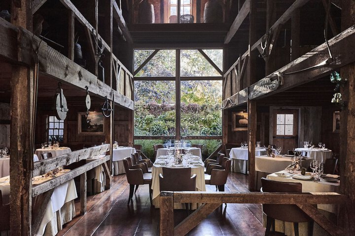 Dining 92 of 116