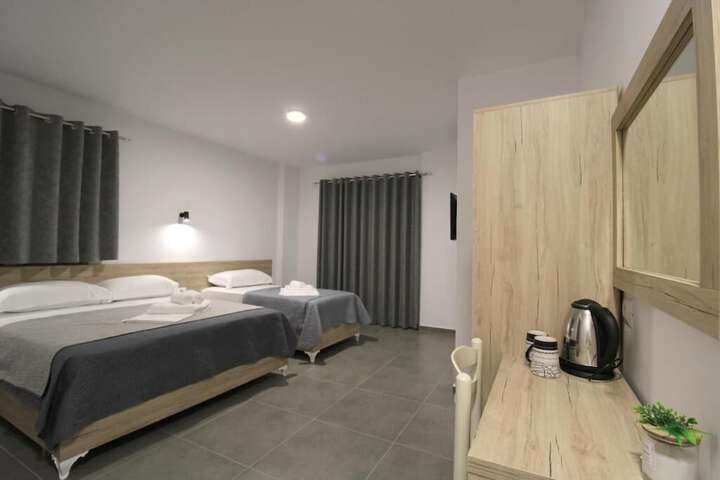 Room 20 of 86