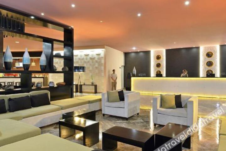 Hotel Interior 78 of 151