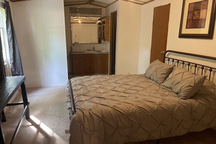 Room 7 of 24