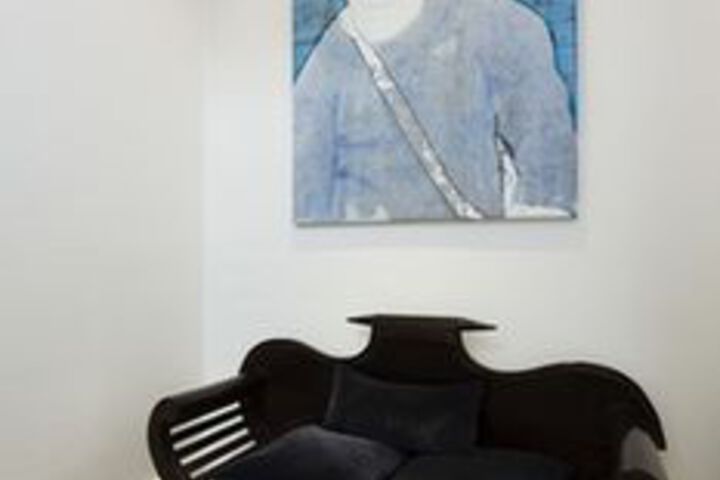 Room 18 of 28
