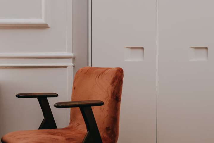 Room 22 of 110