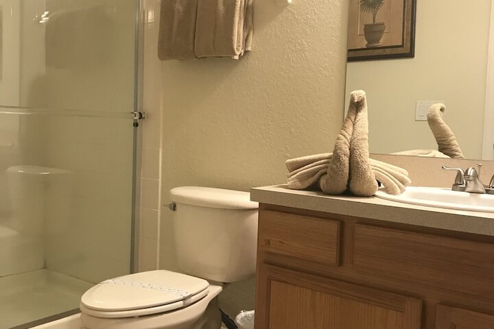 Room 70 of 92