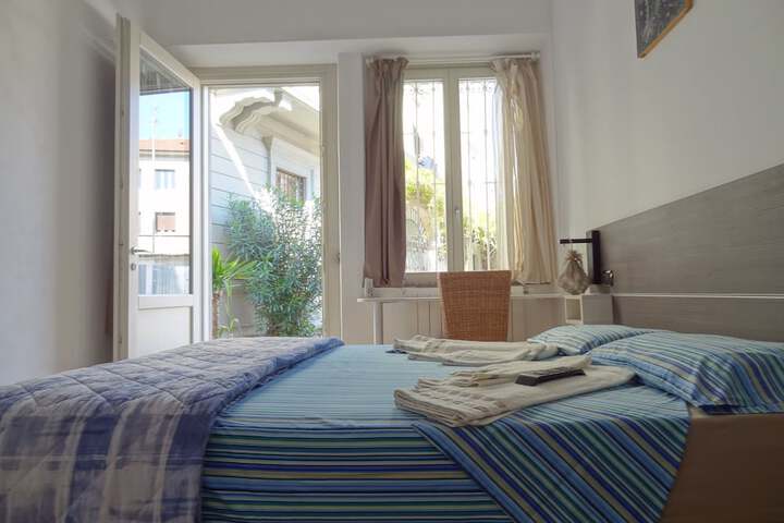 Room 10 of 46