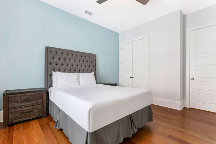 Room 10 of 54