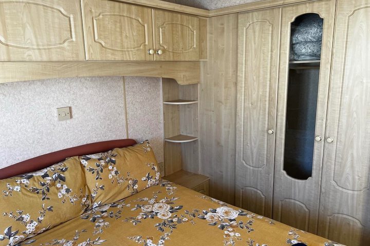 Room 5 of 23