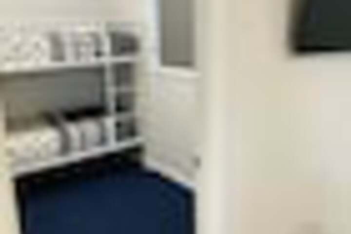 Room 14 of 78