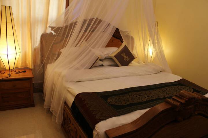Room 3 of 71