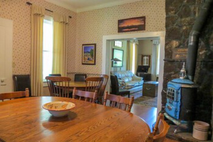 Breakfast/Coffee Service 2 of 25