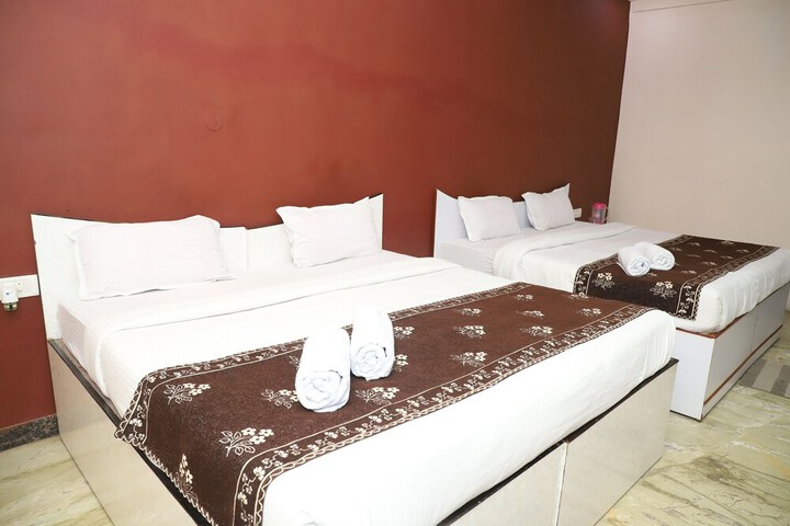 Room 18 of 40