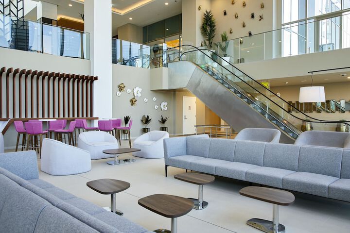 Hotel Interior 4 of 77