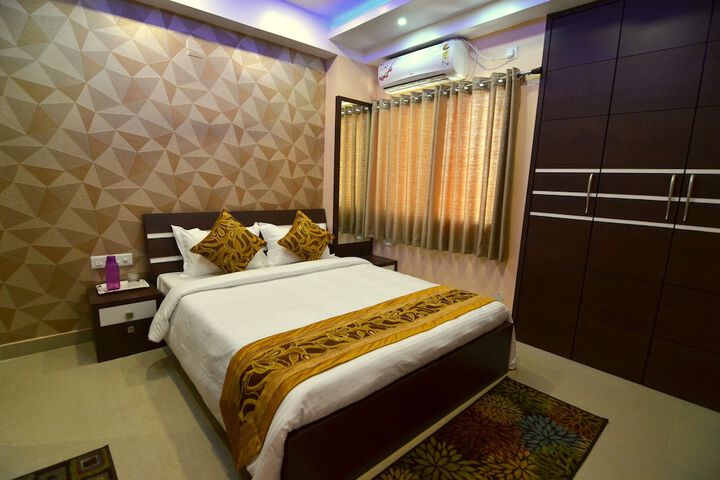 Room 6 of 21