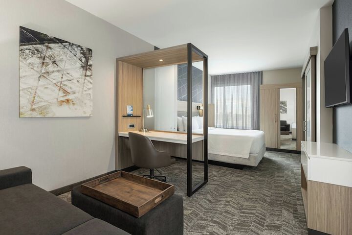 Room 13 of 45