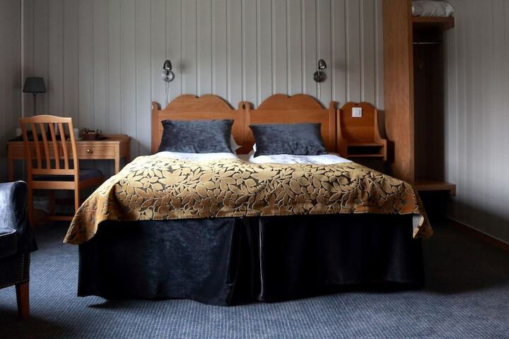 Room 21 of 111
