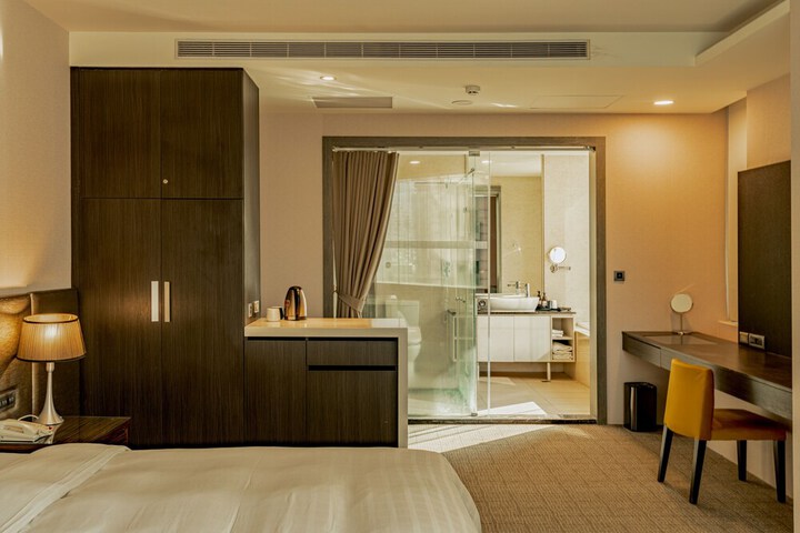 Room 29 of 100