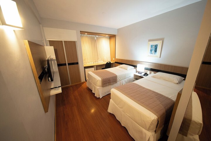 Room 19 of 47