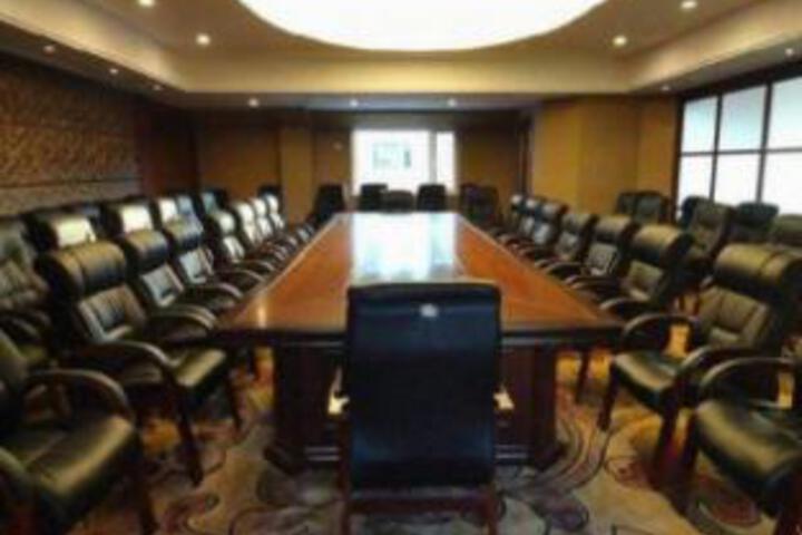 Room 11 of 21